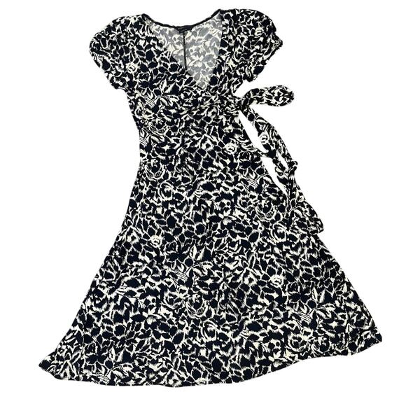 BCBG Max Azria Floral Wrap Puff-Sleeve Dress Size S,‎ Black/White Classic Chic - Picture 1 of 10